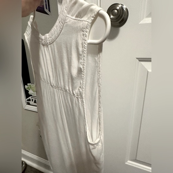 Muscle Style Tank - Picture 3 of 4